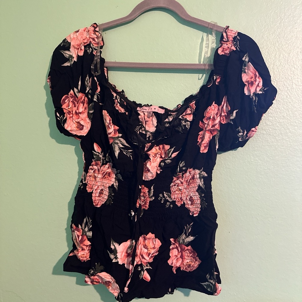 XL black & floral print off the shoulder blouse